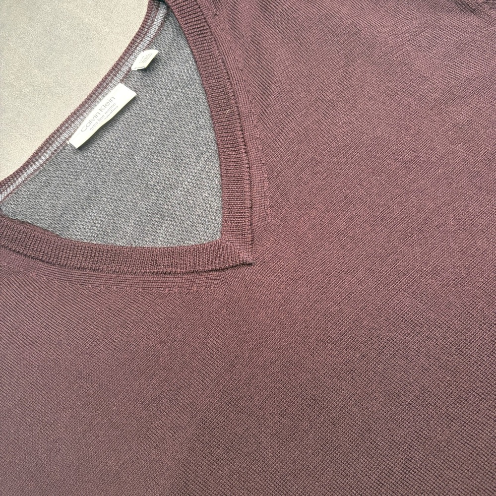 Calvin Klein Sweater Mens Large Brown Extra Fine Merino Wool V-Neck Minimalist
